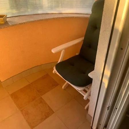 In With Sea View, Terrace, Air Conditioning, Wi-fi דירה *