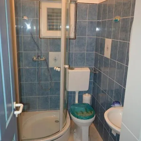 In With Sea View, Terrace, Air Conditioning, Wi-fi * Vrsi